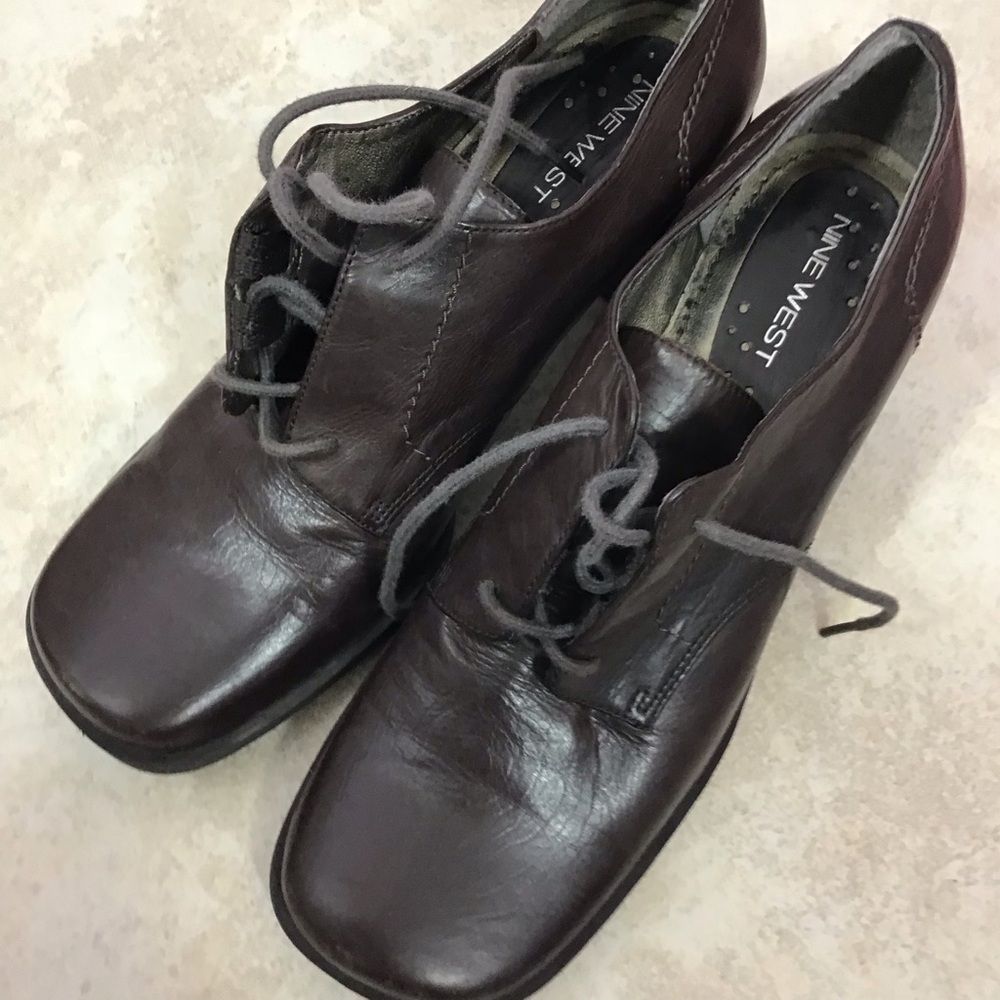 Nine West Cloud 9 shoes square toe block platform heels .Y2K 90’s .size 6